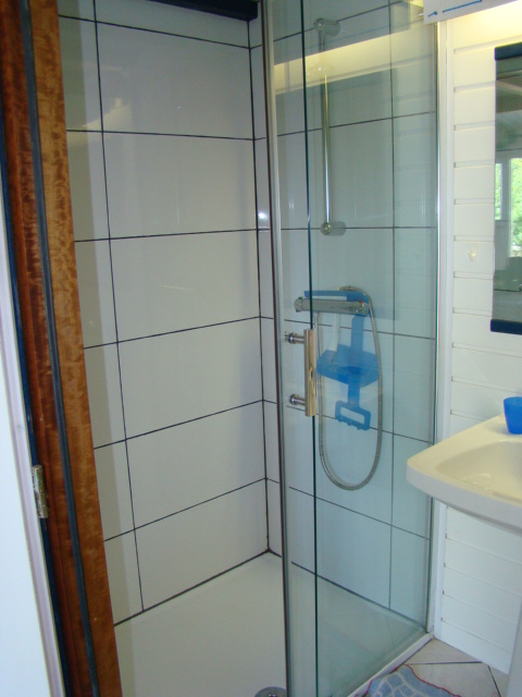 douche à l'italienne + wc