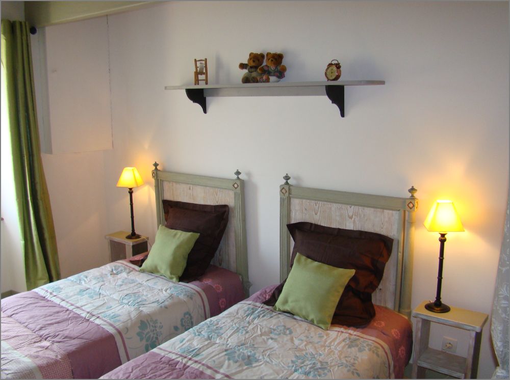 chambre 2 lits 1 pers